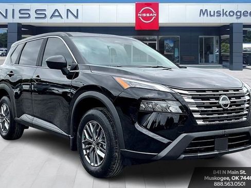 New 2026 Nissan Rogue S image 1