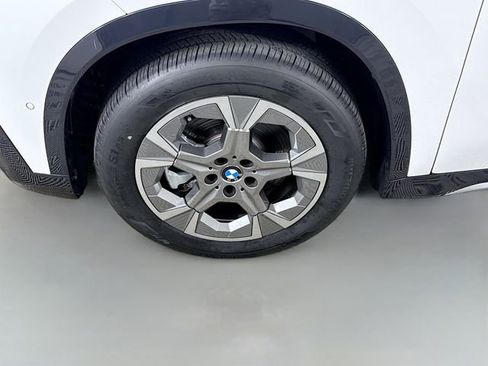 Used 2023 BMW X1 xDrive28i w/ Premium Package image 32