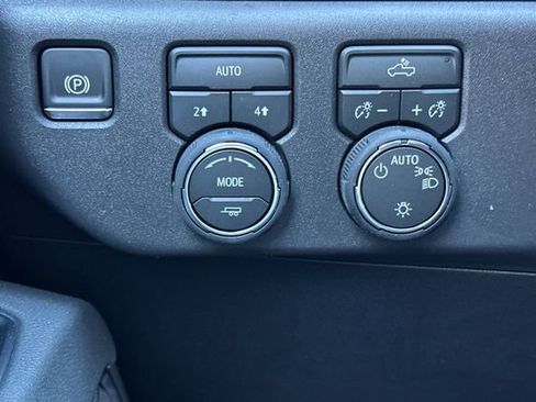 New 2026 Chevrolet Silverado 1500 LT image 33