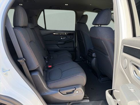 New 2026 Honda Pilot Sport image 19