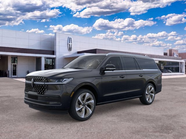 New 2026 Lincoln Navigator L Black Label AWD/4WD image 1