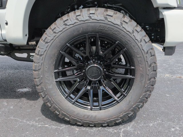 New 2026 Ford F250 Lariat w/ Black Appearance Package AWD/4WD image 11