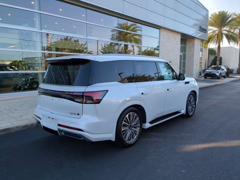 New 2026 INFINITI QX80 Luxe w/ Cargo Package image 4