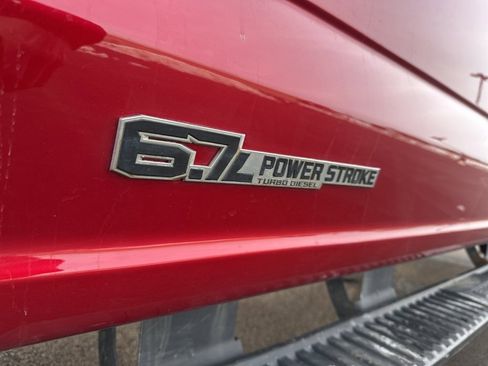 Used 2023 Ford F250 XLT w/ XLT Premium Package image 17