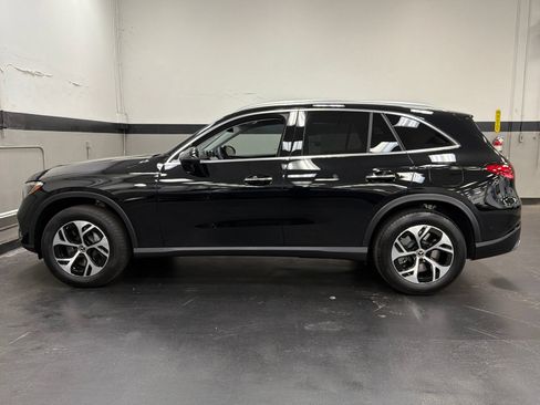 Certified 2025 Mercedes-Benz GLC 350e 4MATIC image 10
