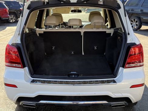 Used 2014 Mercedes-Benz GLK 350 4MATIC image 5