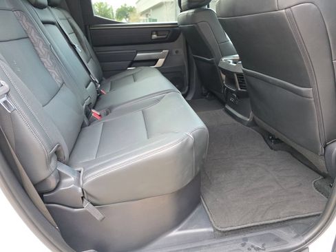 Used 2025 Toyota Tundra SR5 w/ SR5 Premium Package AWD/4WD image 17