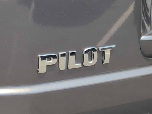 Used 2015 Honda Pilot SE image 13