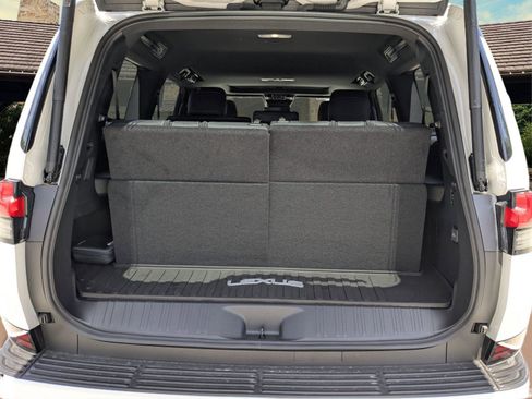 Certified 2026 Lexus GX 550 w/ Accessory Package (2T) AWD/4WD image 21