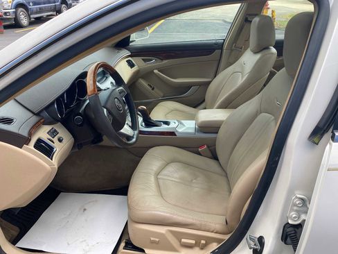 Used 2011 Cadillac CTS Luxury image 9