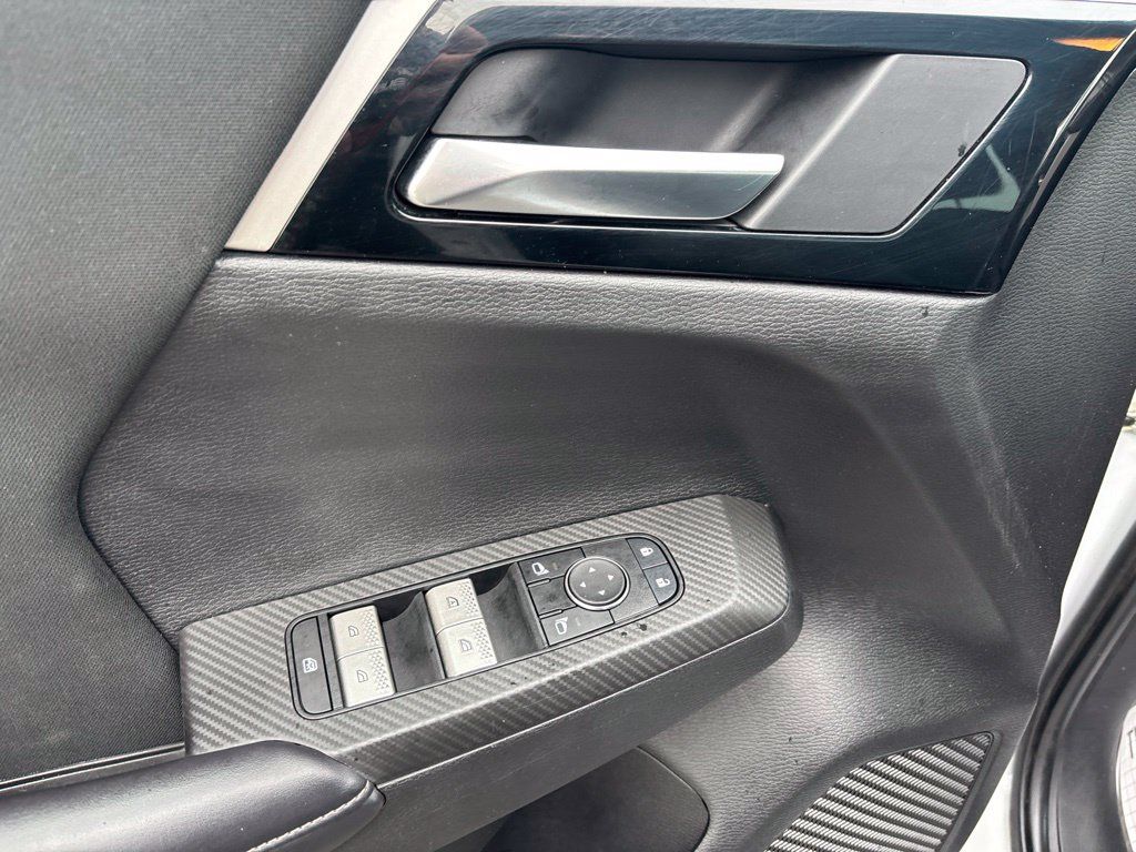 Used 2022 Mitsubishi Outlander ES AWD/4WD image 14