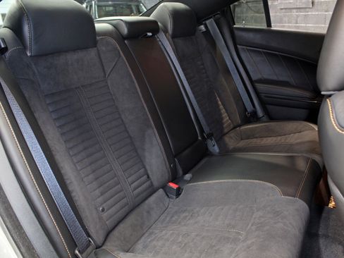 Used 2018 Dodge Charger R/T RWD image 51