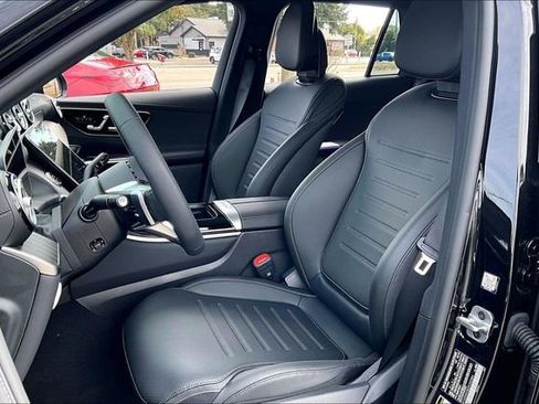 New 2025 Mercedes-Benz GLC 350e 4MATIC image 8