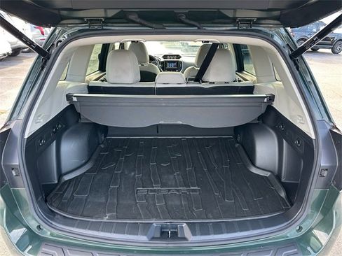 Used 2023 Subaru Forester Premium image 31