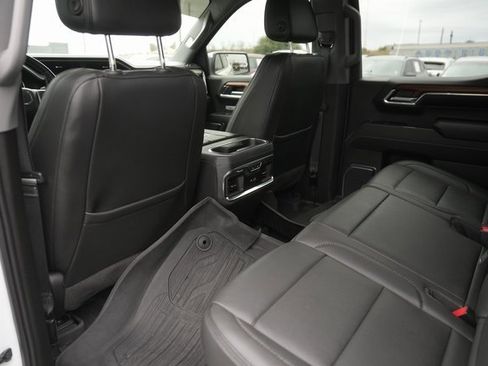 Used 2022 GMC Sierra 1500 Denali image 11