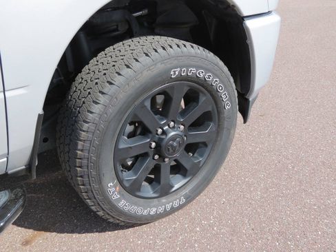 Used 2026 RAM 2500 Big Horn AWD/4WD image 18
