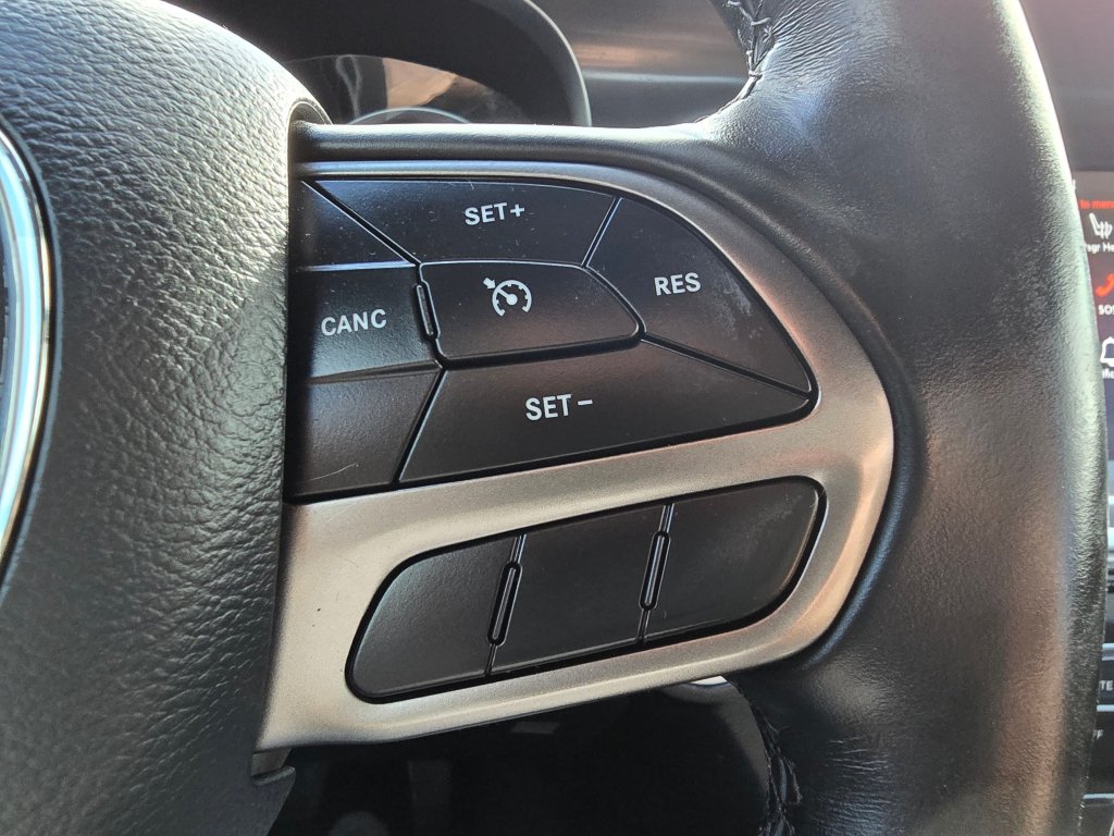 Used 2020 Dodge Charger SXT w/ Plus Group RWD image 6