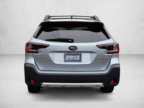Used 2023 Subaru Outback Limited AWD/4WD image 7