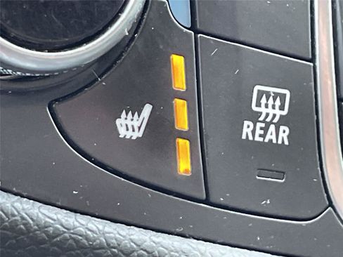 Used 2019 Chevrolet Equinox LT AWD/4WD image 23