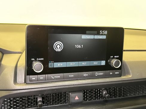 Used 2024 Honda CR-V LX image 21