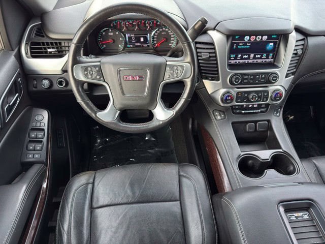 Used 2017 GMC Yukon SLT AWD/4WD image 15