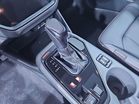 New 2025 Subaru Crosstrek 2.5i Limited w/ Crosstrek Mirror Package image 23