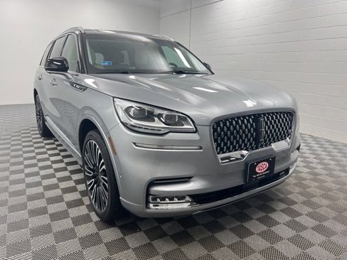 Certified 2023 Lincoln Aviator Black Label w/ Class IV Trailer Tow Package image 1