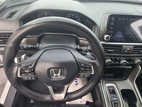 Used 2022 Honda Accord Touring image 27