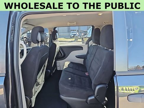 Used 2014 Dodge Grand Caravan American Value Package image 15