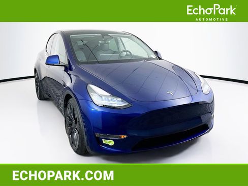 Used 2023 Tesla Model Y Performance image 1