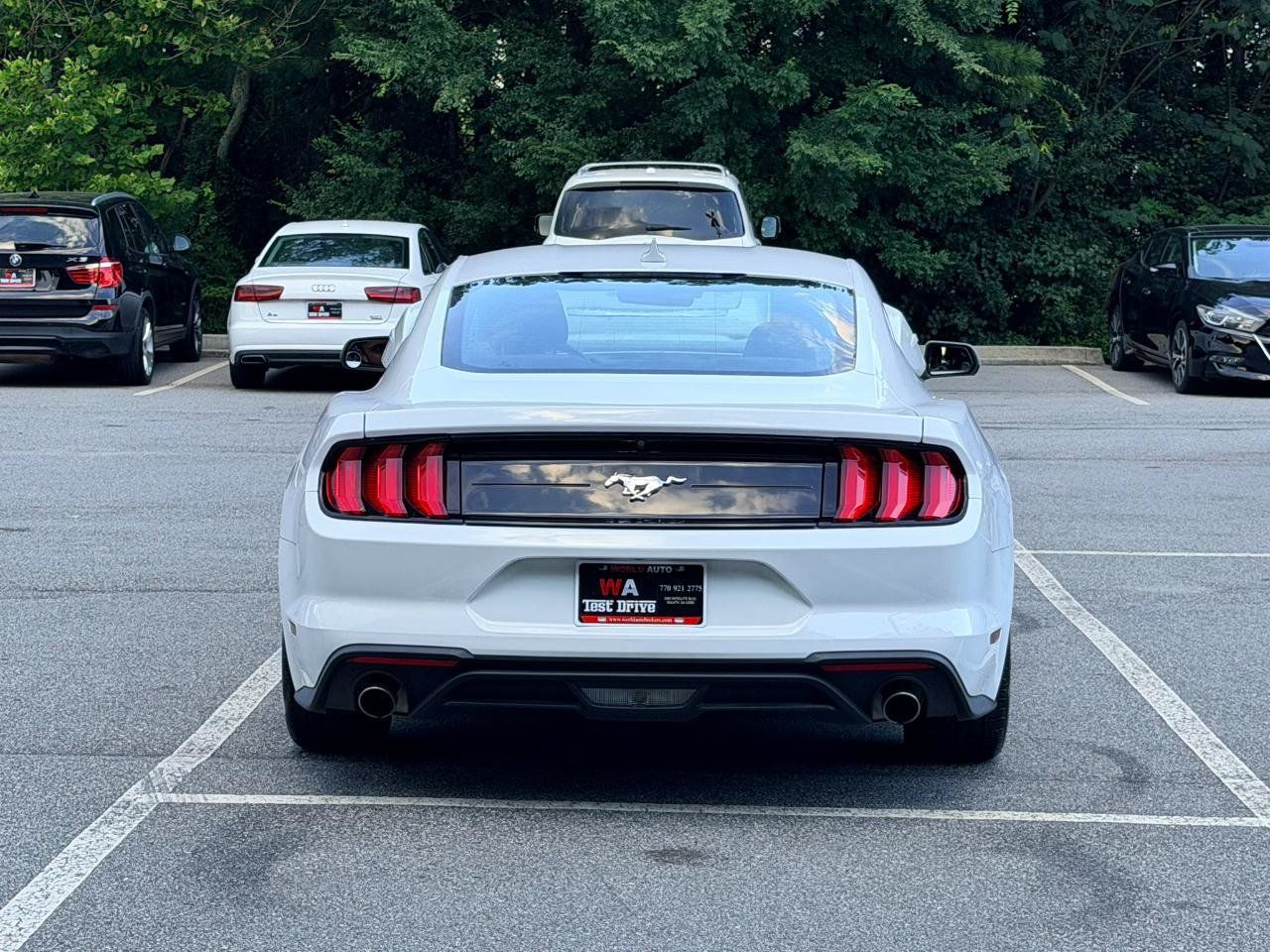 Used 2022 Ford Mustang Coupe RWD image 5