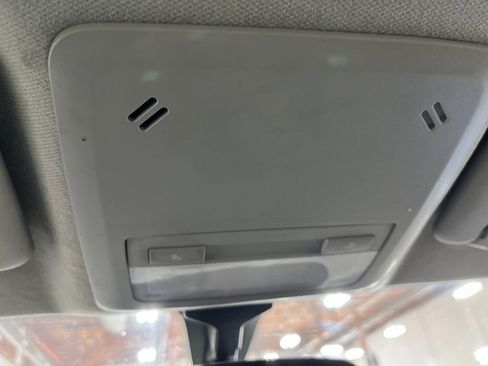 Certified 2018 Chevrolet Sonic Premier FWD image 27