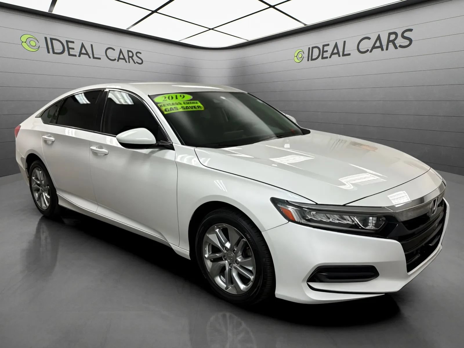 Used 2019 Honda Accord LX image 3