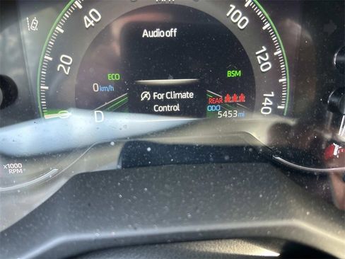 Certified 2025 Toyota RAV4 XLE image 19