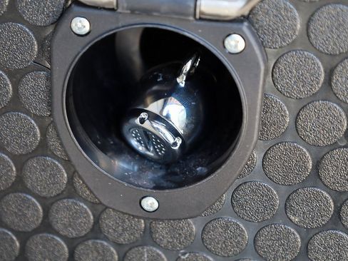 Used 2022 Mercedes-Benz Sprinter 2500 image 26