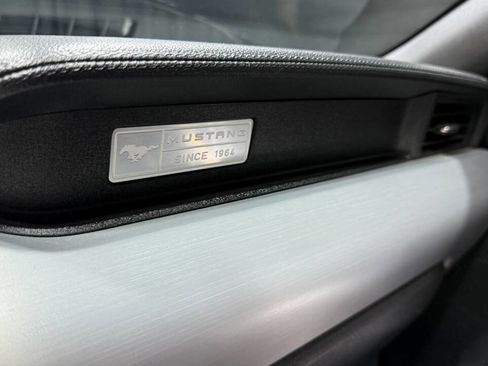 Used 2017 Ford Mustang GT Premium image 30