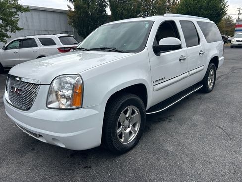 Used 2007 GMC Yukon XL Denali AWD/4WD image 7