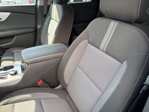 New 2025 Chevrolet Blazer LT w/ Midnight/Sport Edition image 11