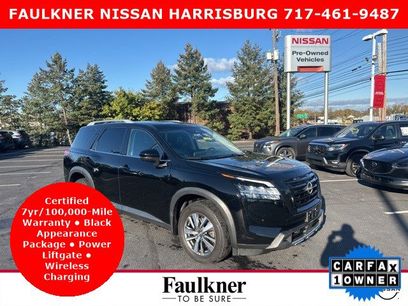 Certified 2024 Nissan Pathfinder SL w/ Black Appearance Package