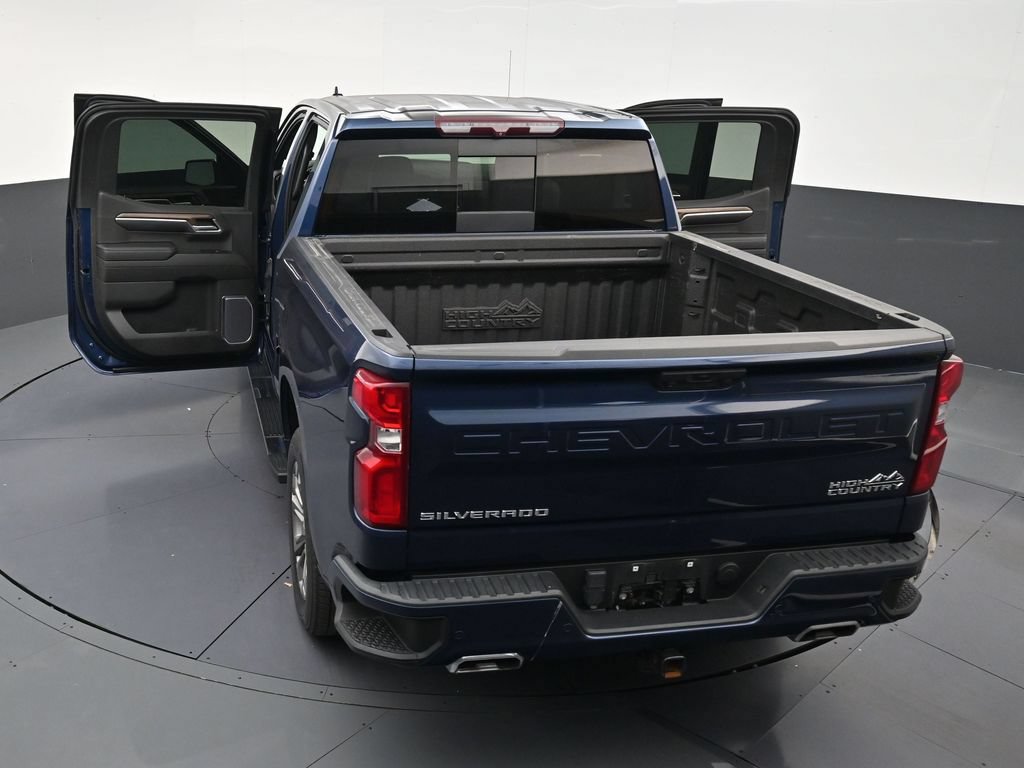 Used 2023 Chevrolet Silverado 1500 High Country w/ High Country Premium Package AWD/4WD image 29