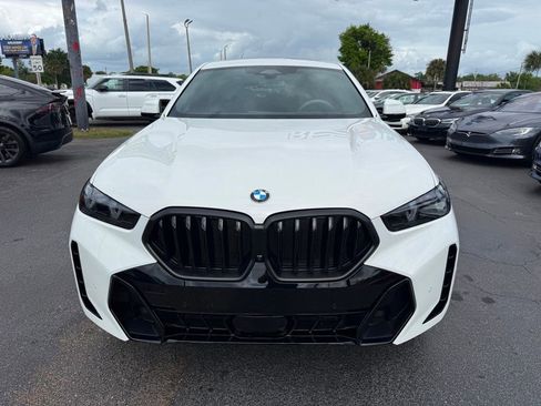 Used 2026 BMW X6 xDrive40i w/ Climate Comfort Package AWD/4WD image 2