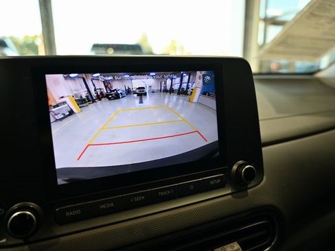 Used 2022 Hyundai Kona SEL w/ Cargo Package image 16