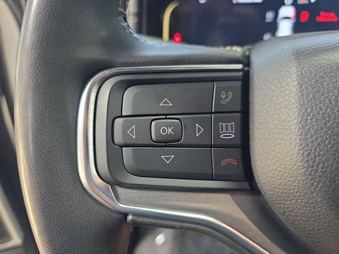 Used 2024 Jeep Wagoneer Series II AWD/4WD image 19
