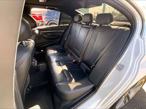 Used 2018 BMW 330i Sedan RWD image 25