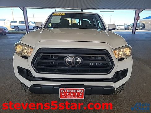 Used 2021 Toyota Tacoma SR5 image 4