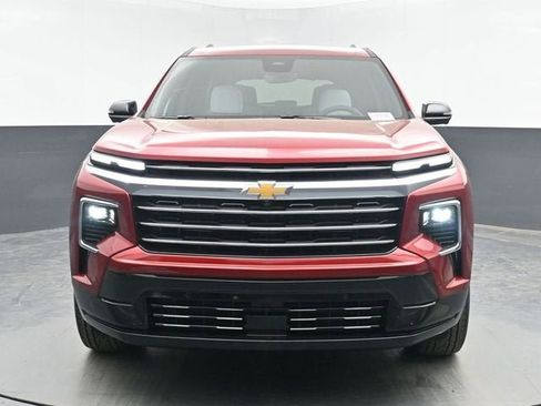 New 2026 Chevrolet Traverse High Country w/ LPO, Floor Liner Package FWD image 3