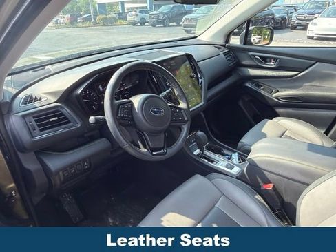 Used 2023 Subaru Ascent Onyx Edition AWD/4WD image 4