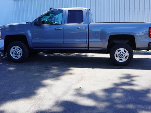 Used 2015 Chevrolet Silverado 2500 LT RWD image 3