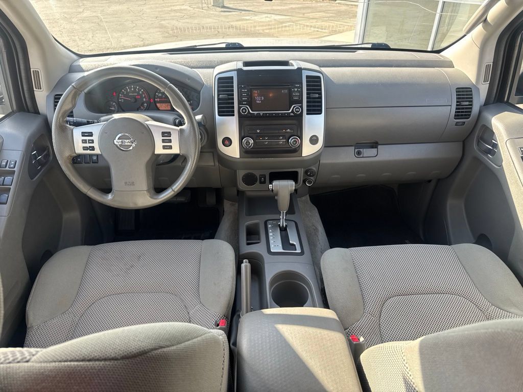 Used 2018 Nissan Frontier SV RWD image 14