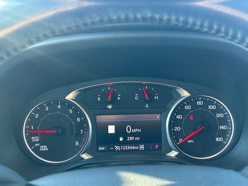 Used 2020 GMC Acadia AT4 w/ Driver Alert Package II image 20